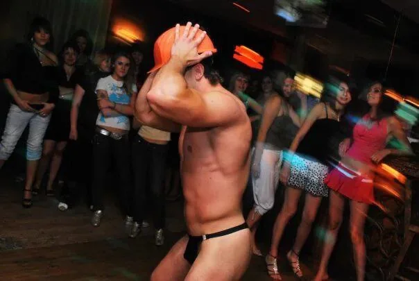 Эмоции гостей на девичнике